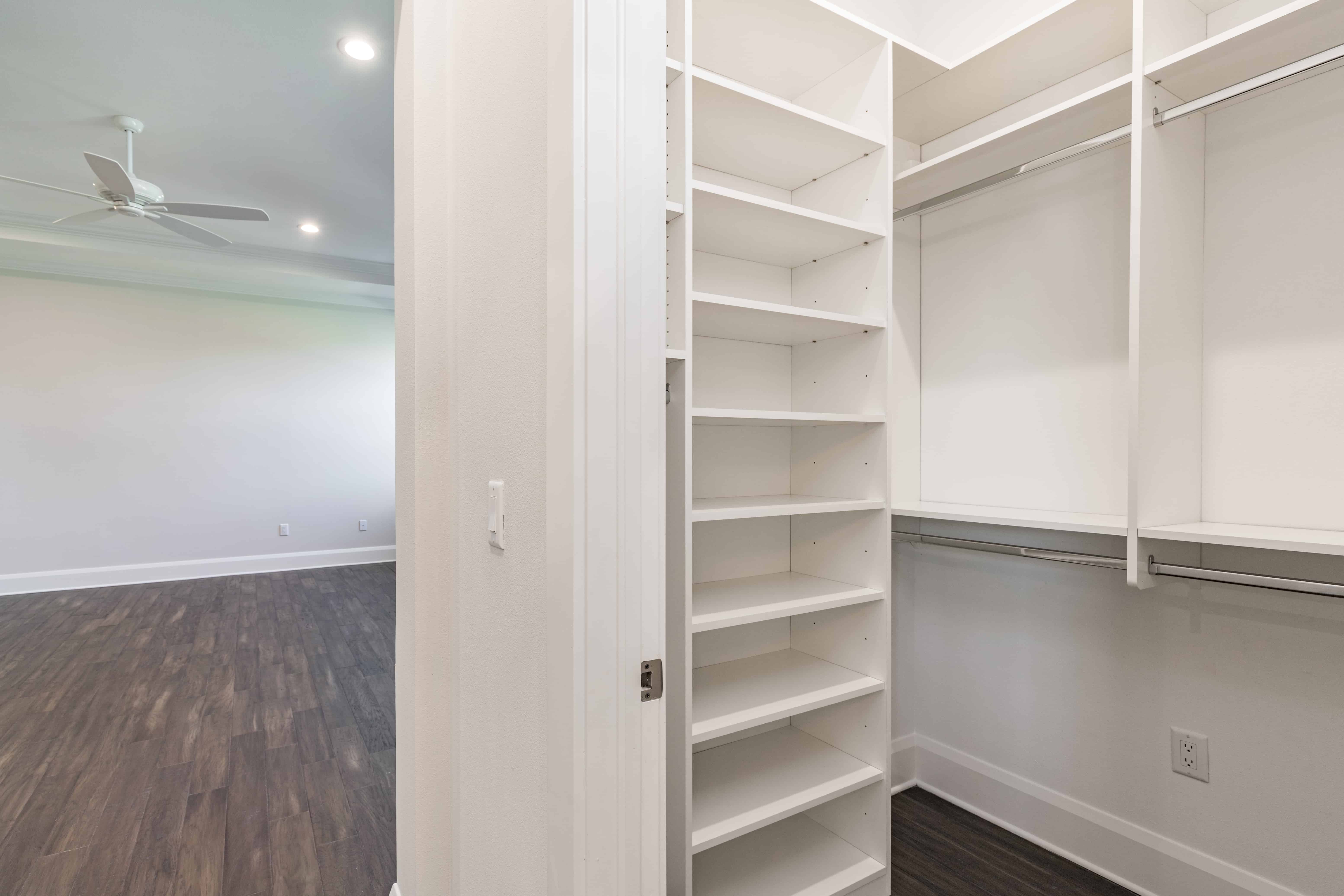 Palma Ceia West Contemporary - Master Closet